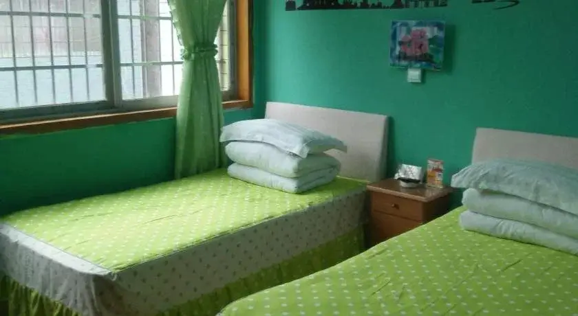 Чжанцзяцзе: My Yijia Inn