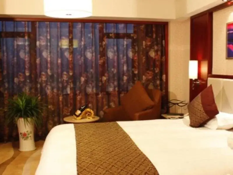 Шаоксинг: Yudeshui Hotel