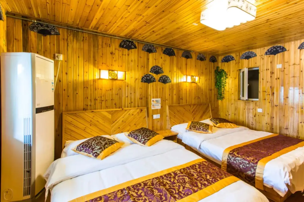 Wuzhen Helan Bridge Inn — фото 1