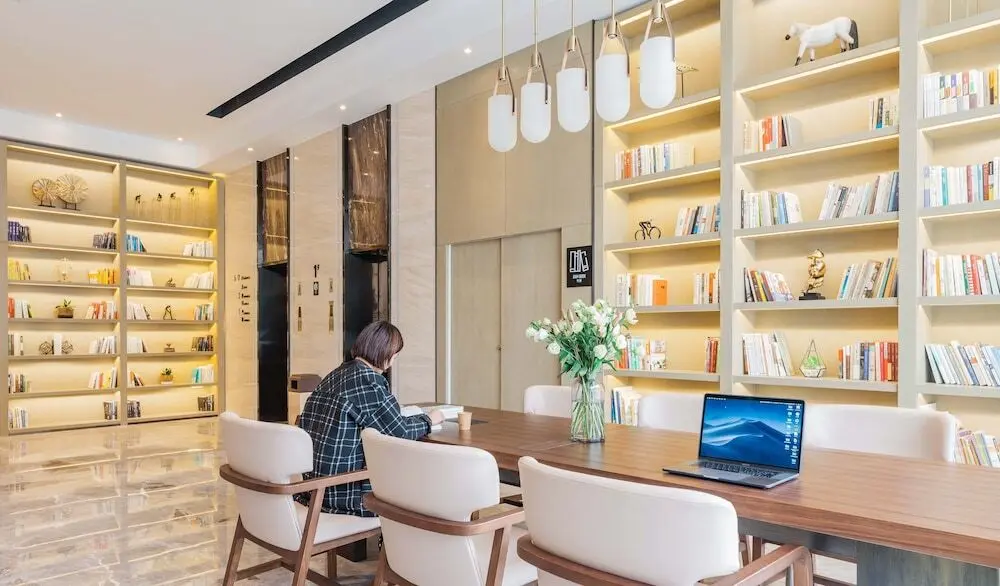 Нинбо: Отель Atour Hotel East Bund Sanjiangkou Ningbo