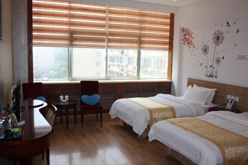 Циндао: Hongyun Jiahe Business Hotel