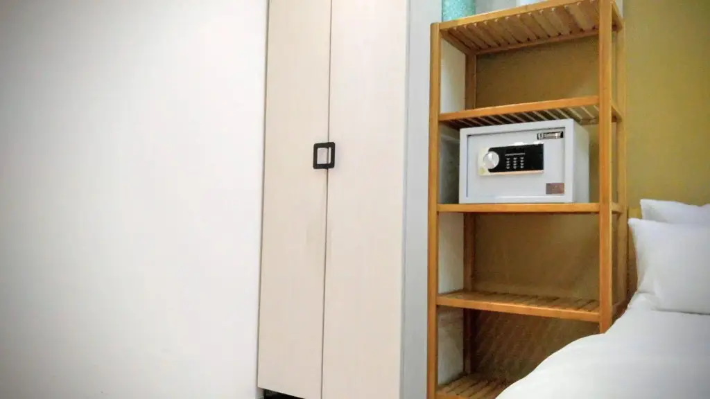 Гонконг: Nuts Hotel
