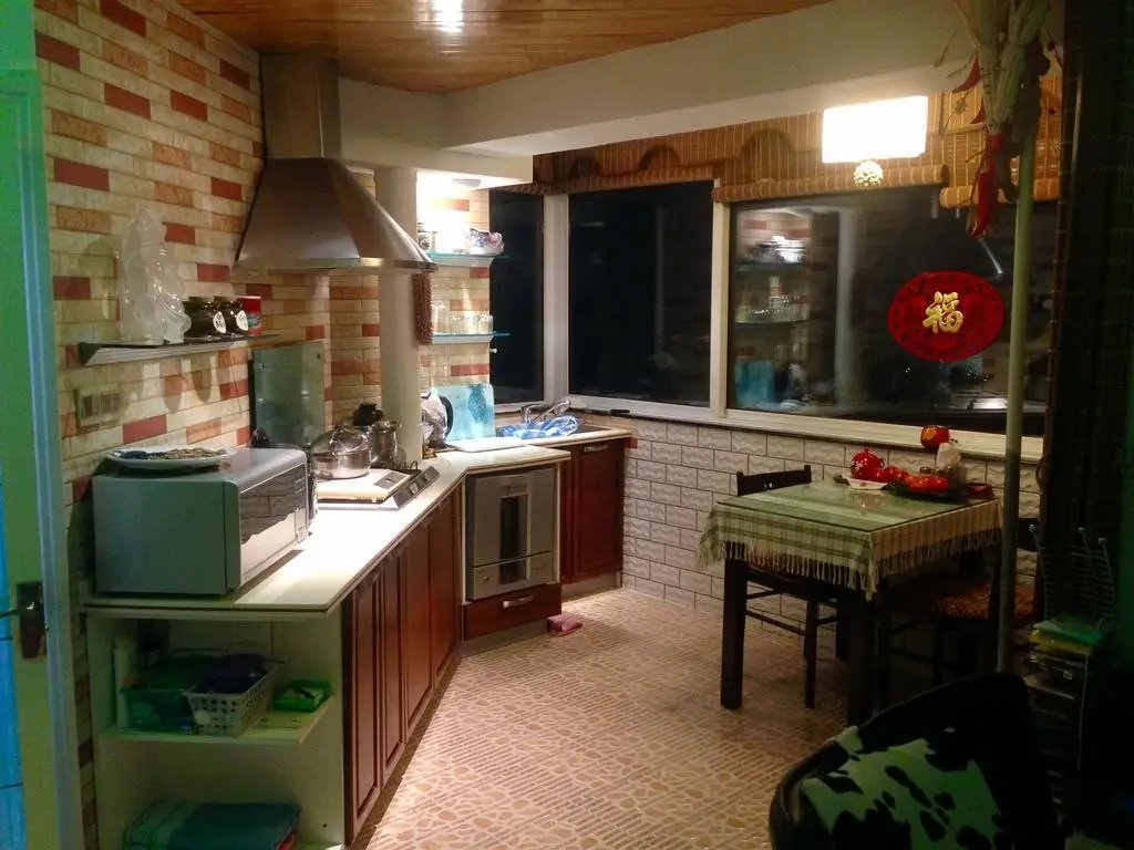 Даньдун: Quanfangwei River View Apartment