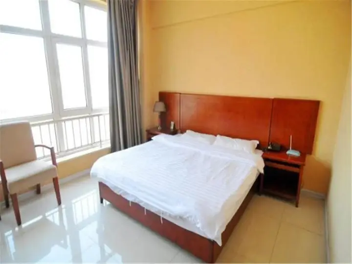 Циндао: Kelinning Hotel Qingdao East Jialingjiang Road