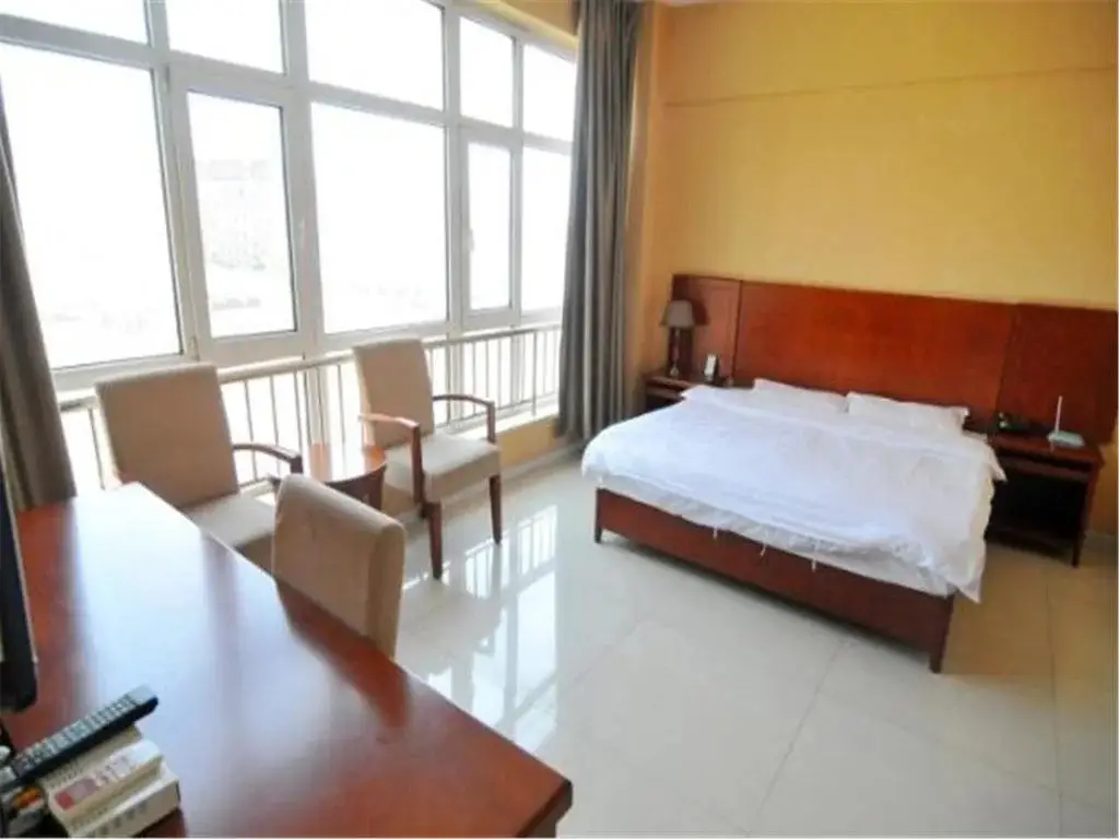 Циндао: Kelinning Hotel Qingdao East Jialingjiang Road