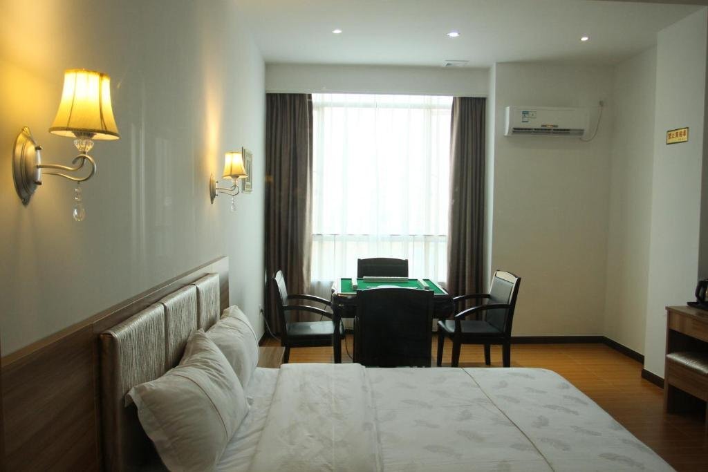 Фошань: Foshan Jinyu Business Hotel