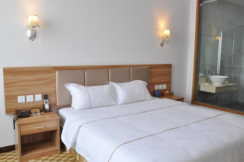 Фошань: Foshan Jinyu Business Hotel