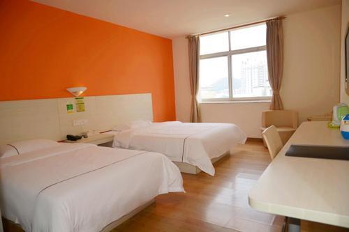 Дунгуань: Bafang Express Hotel Dongguan Humen Taisha