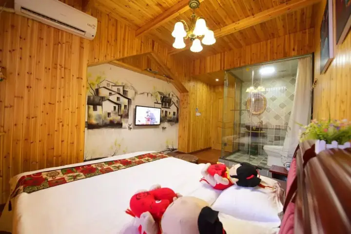 Цзясинь: Wuzhen HE & SHE Inn