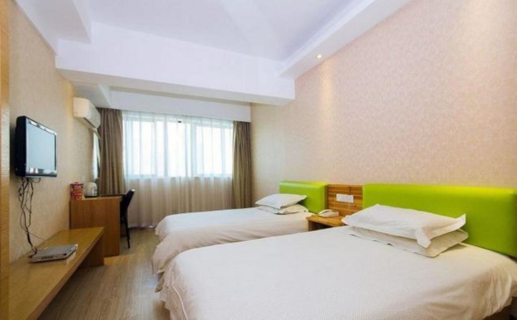 Ханчжоу: Yimi Hotel (Xiasha University Town, Hangzhou)(杭州一米酒店（下沙大学城文泽路地铁站店）)