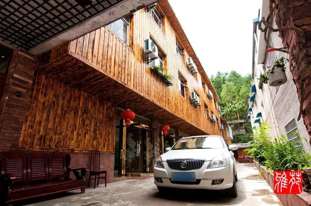 Чжанцзяцзе: Yayuan Inn Zhangjiajie