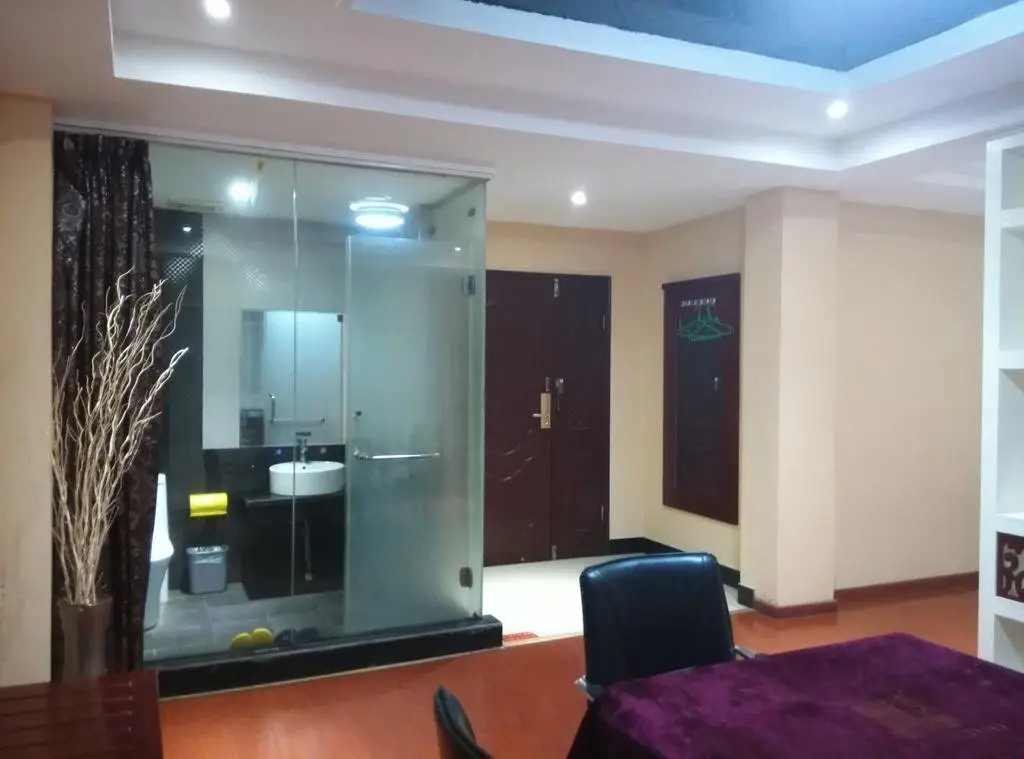 Wannian The Pine Greeting Guests Boutique Hotel — фото 1