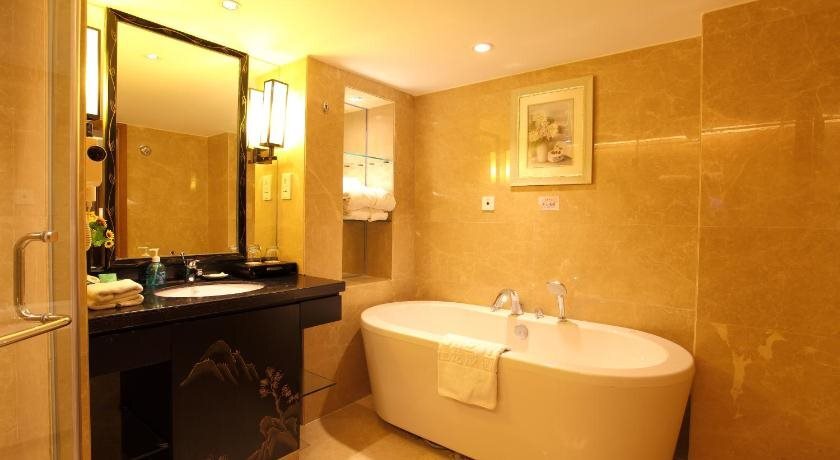 Чэнду: Longwei Hotel