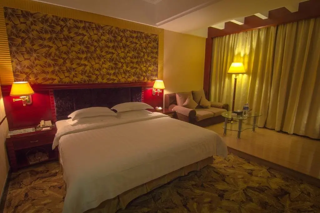 Дунгуань: Changping Fulong Hotel