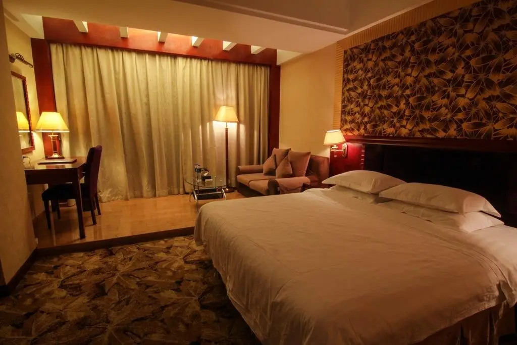 Дунгуань: Changping Fulong Hotel