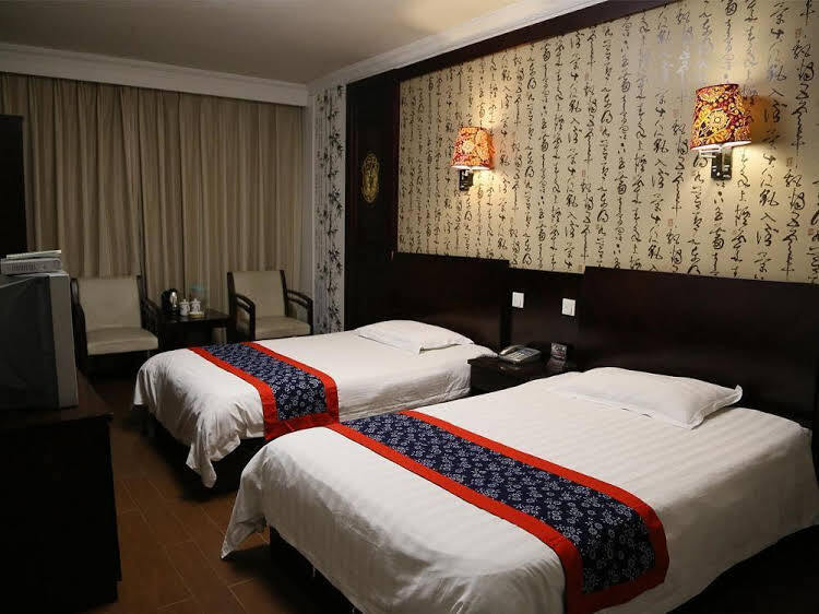Цзясинь: Wuzhen Wangshui Renjia Inn