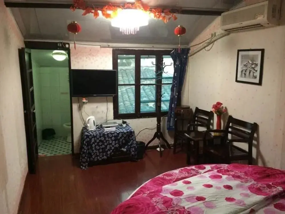 Цзясинь: Xinyue Bay Inn Xitang