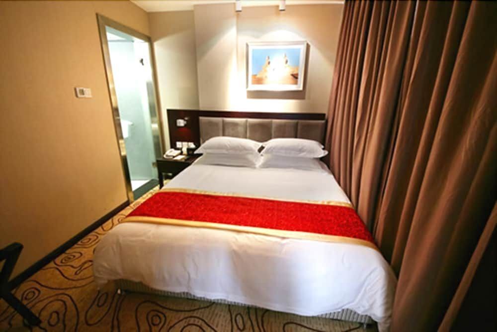 Чэнду: Ruisi Boya Hotel
