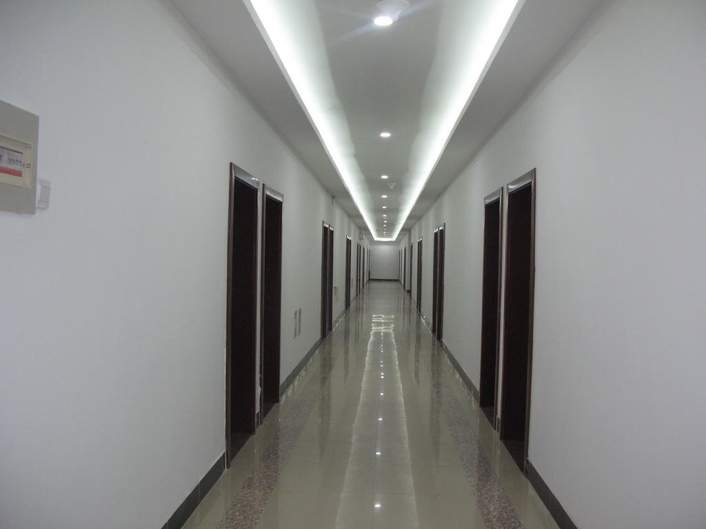 Таншань: Zhaolong Hotel