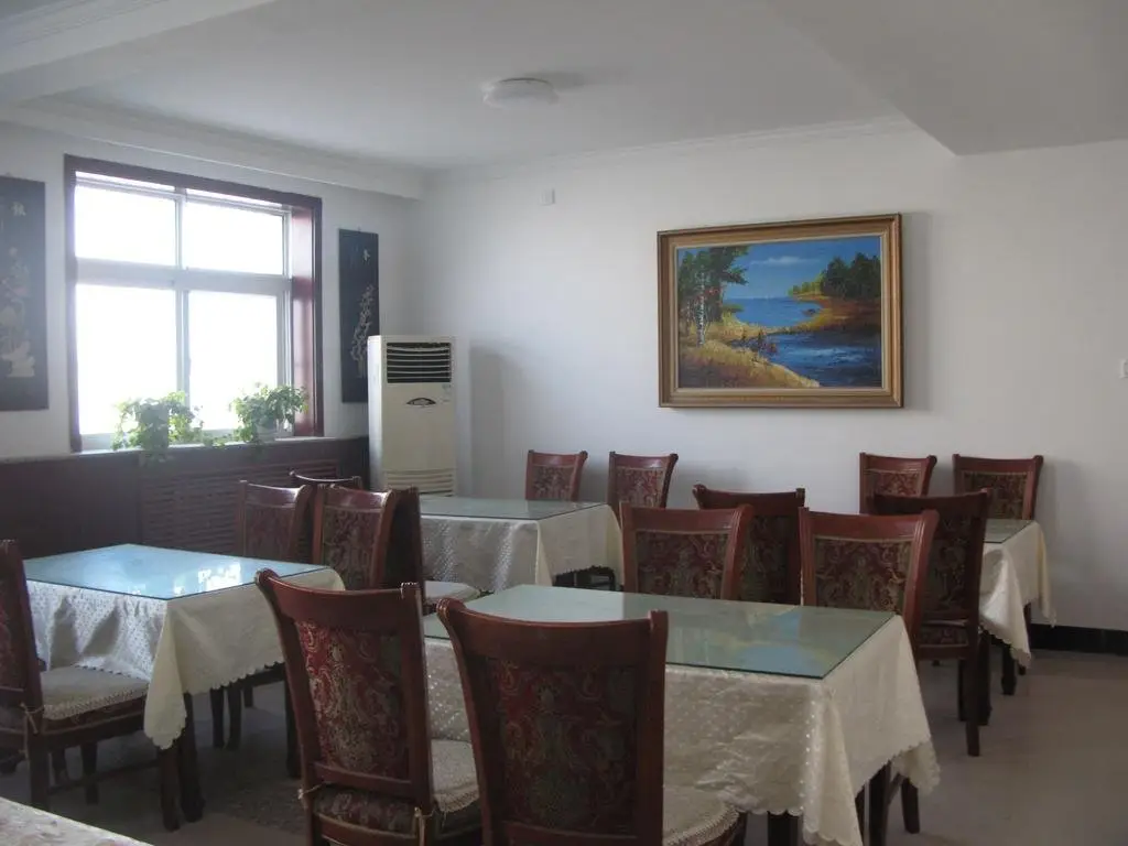 Таншань: Zhaolong Hotel
