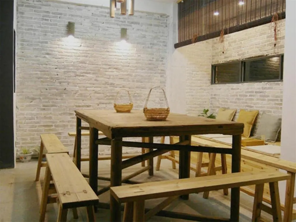 Жангжоу: Nanjing Tulou Herongzhuang Inn