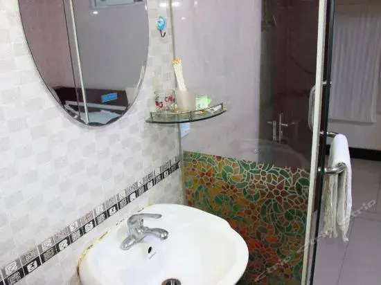 Шэньян: Shenyang Manxinge Inn