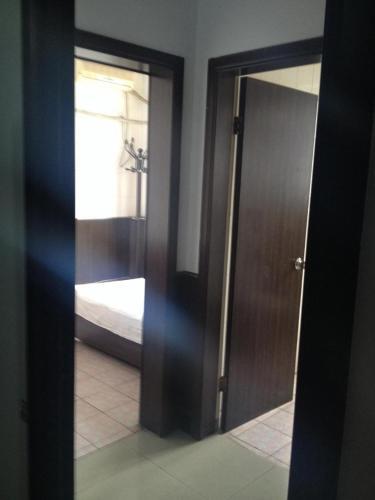 Tangshan Luxuan Inn — фото 1