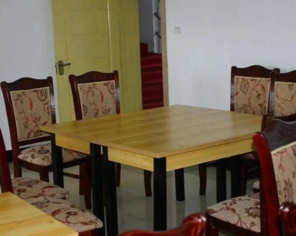 Чичжоу: Chizhou Dushi Business Inn