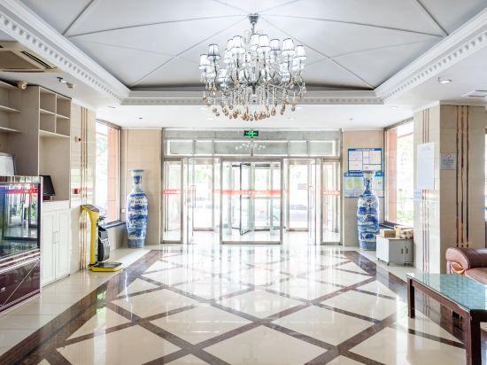 Yuelai Hotel (Tianjin Tanggu Railway Station) — фото 1