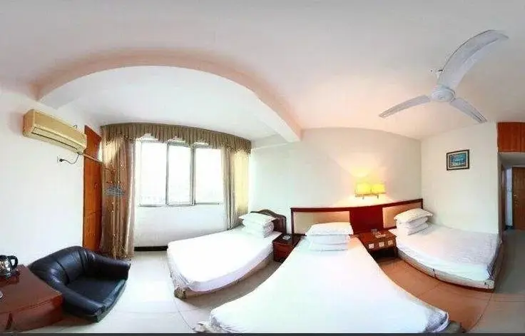 Jiujiang Hongshan Hotel — фото 1