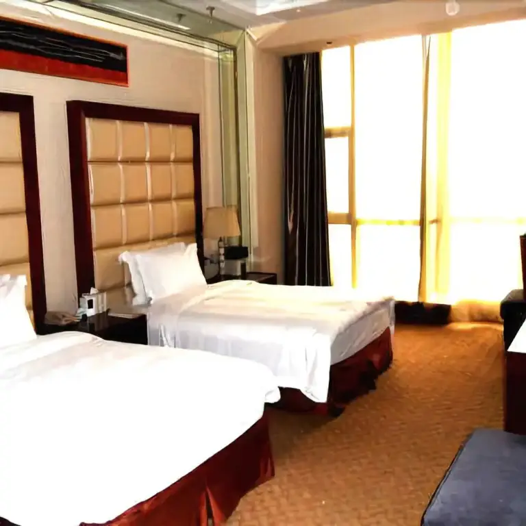 Хух-Хото: Hohhot Header Hotel