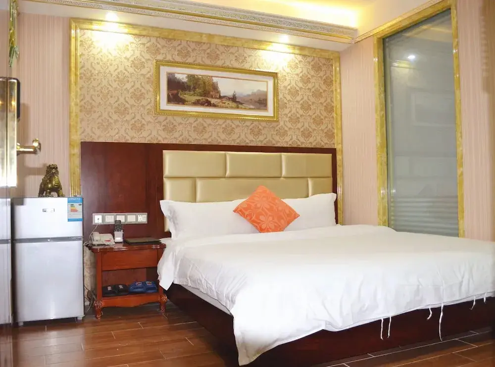 Гуанчжоу: Jingdu Hotel
