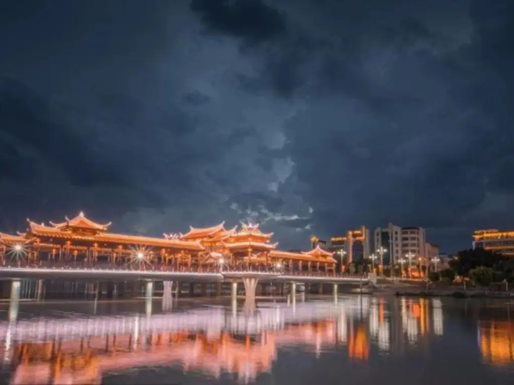 Жангжоу: Zhangzhou Longda Hotel