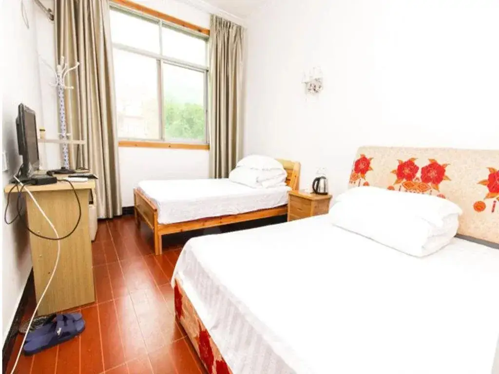 Чичжоу: Zhaji Baolian Inn