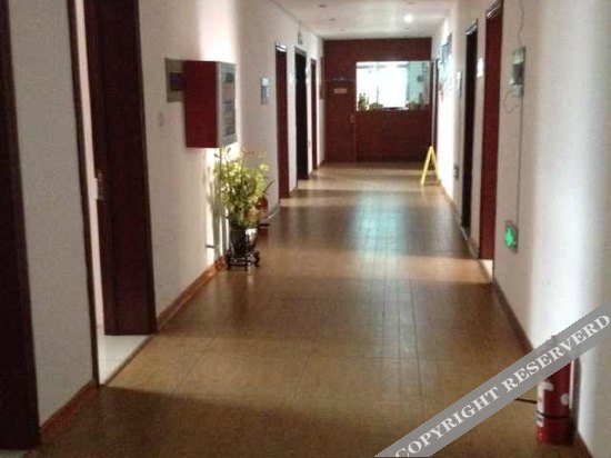 Наньтун: Rujia Hotel