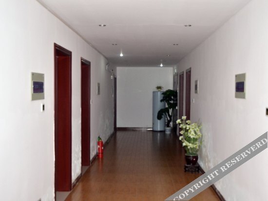 Наньтун: Rujia Hotel