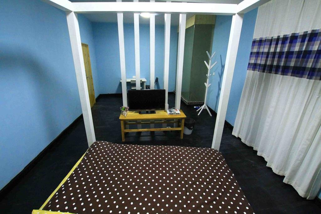 Яншо: Huatiancuo International Youth Hostel