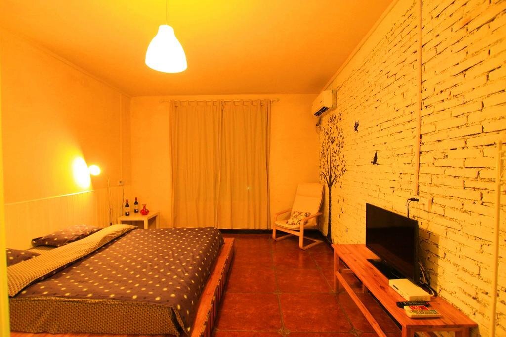 Яншо: Huatiancuo International Youth Hostel