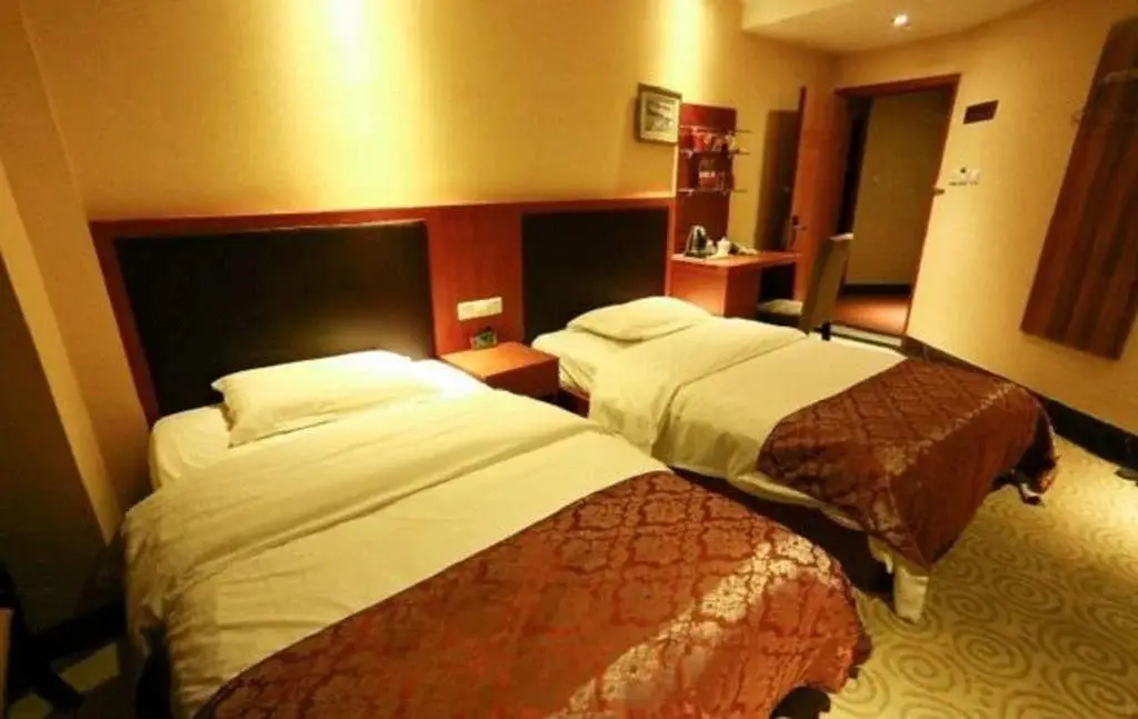 Mianyang Mingquan Holiday Hotel — фото 1