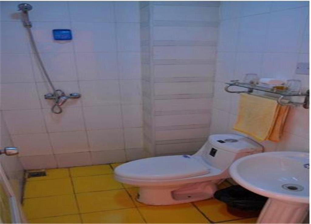 Тайюань: Taiyuan Huasheng Express Inn