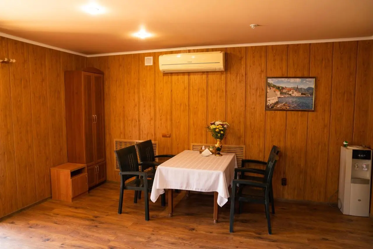Новороссийск: Guest House Domik U Morya