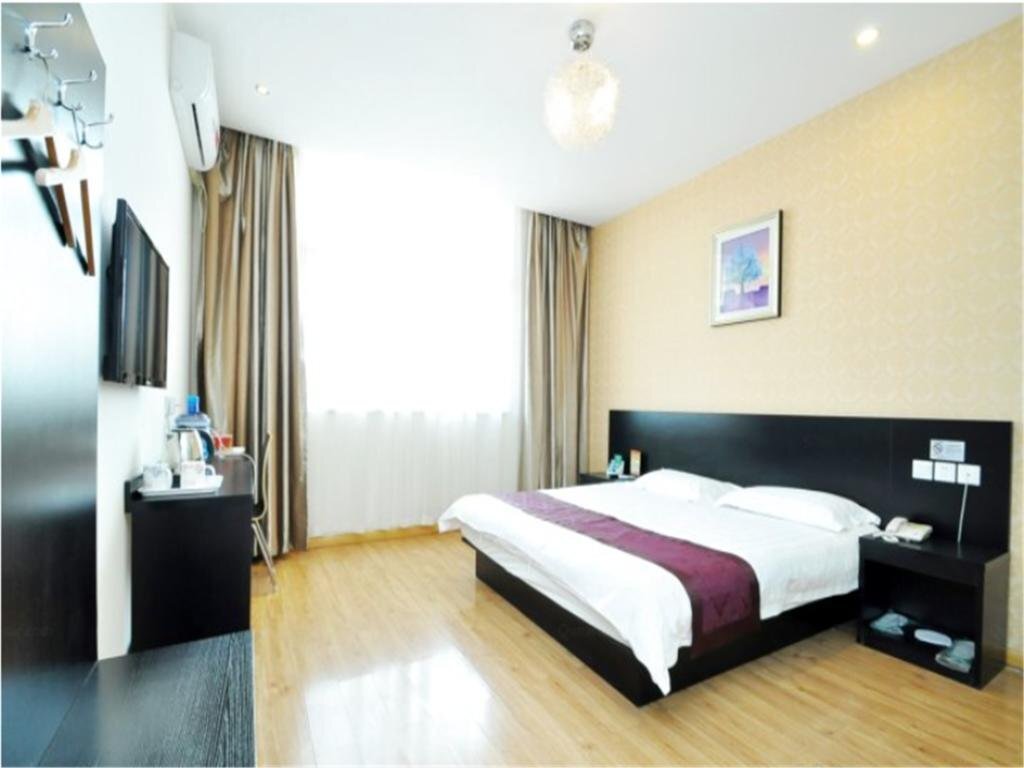 Линьи: City 118 Linyi Cangshan Nanhuan Road Branch