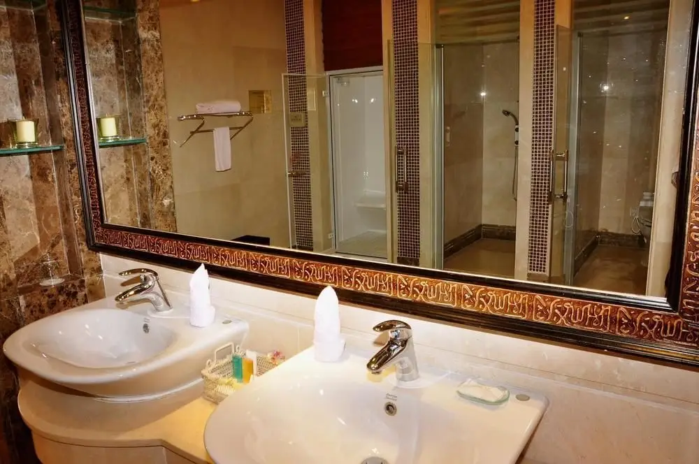 Нинбо: Yunhai Hotel - Ningbo