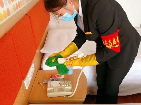 Куньмин: Home Inn (Kunming International Convention and Exhibition Center Guanling Road)