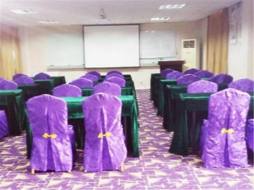 Хайкоу: Home Inn Haikou Bailong Road