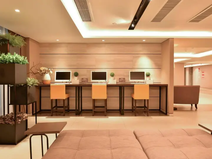 Шанхай: Home Inn Shanghai XuJiaHui