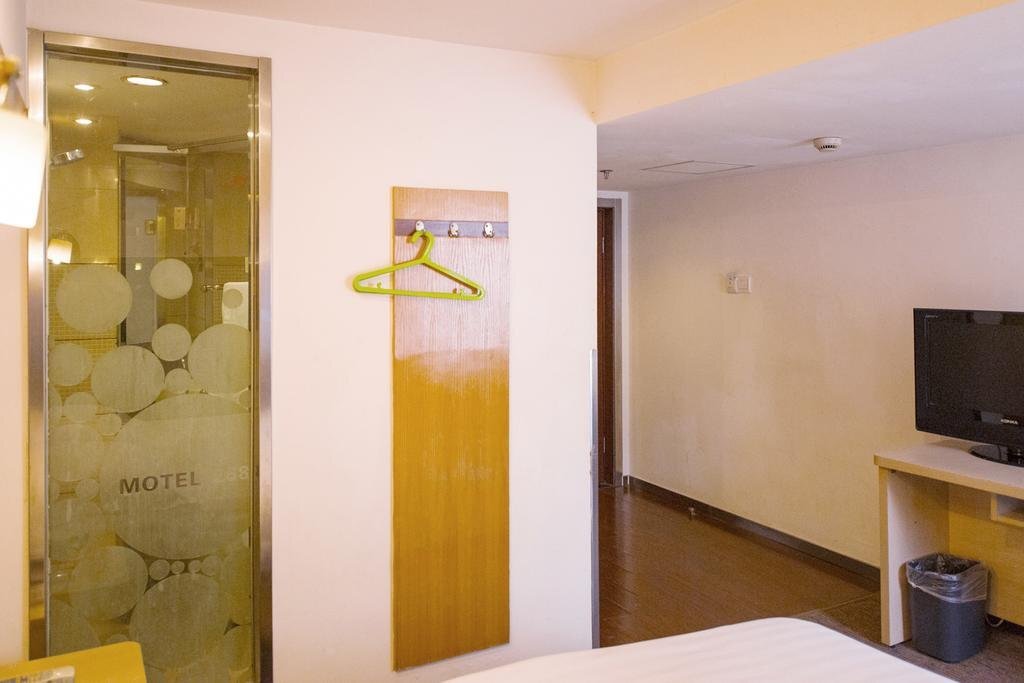 Пекин: Motel Beijing Railway Station Dongbianmen