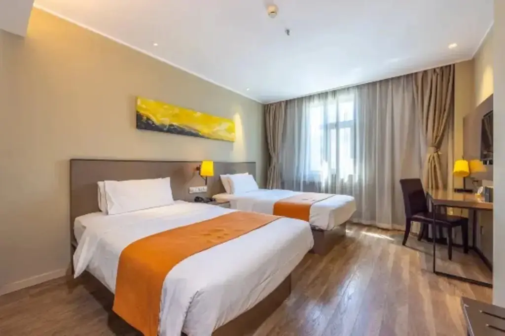 Ланьчжоу: Homeinns Plus Zhangye Road Lanzhou Pedestaian