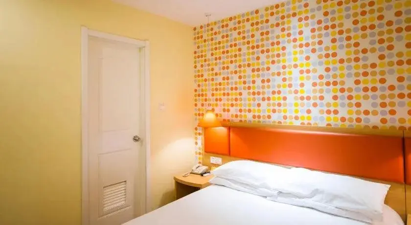 Наньчан: Home Inn Nanchang West Zhanqian Road Shengjinta