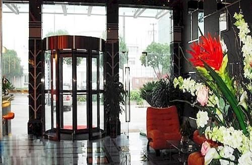 Motel 168 Shanghai Chunshen Road Branch — фото 1